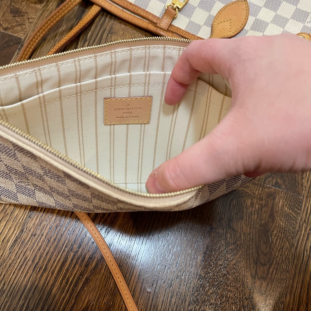 Louis Vuitton Neverfull w/ Pochette - Picture 3 of 11